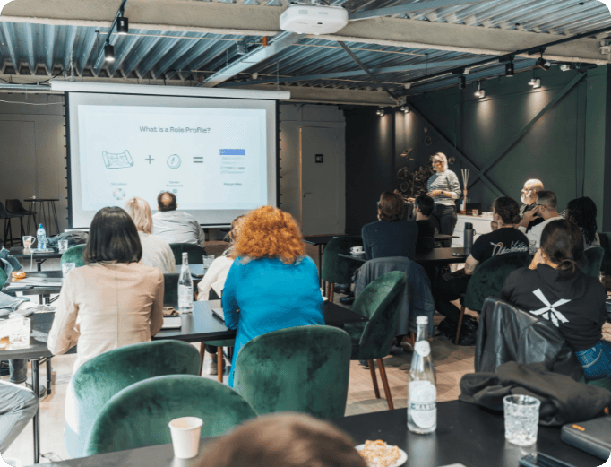 an image of employee training