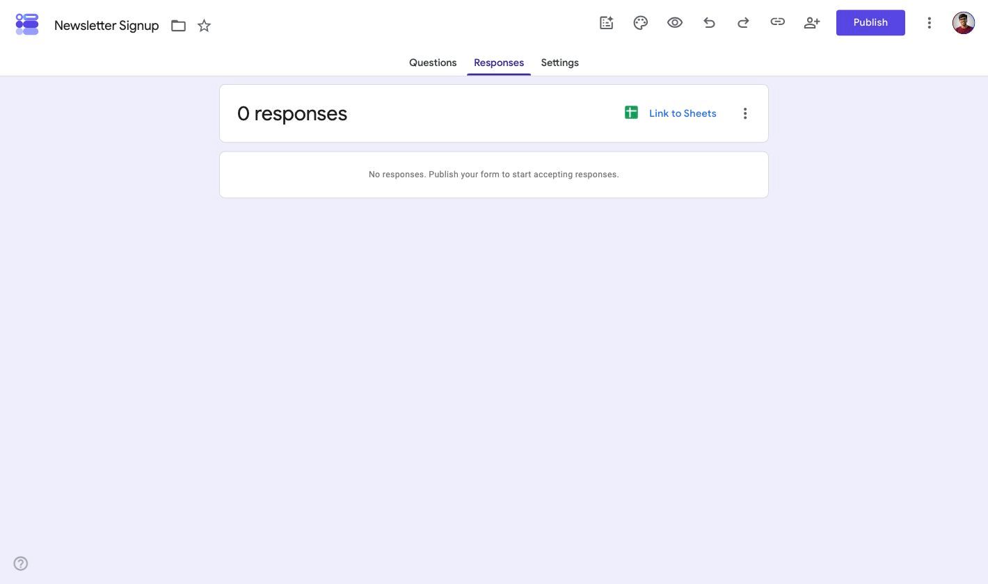 Google Forms Responses tab showing the Link to Sheets control beside the green Sheets icon